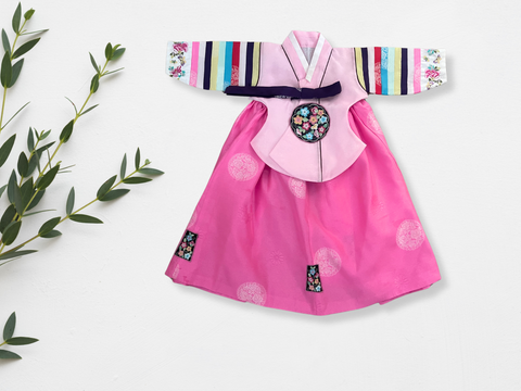 Preowned Pink Palace Korean Girl Hanbok Size 2