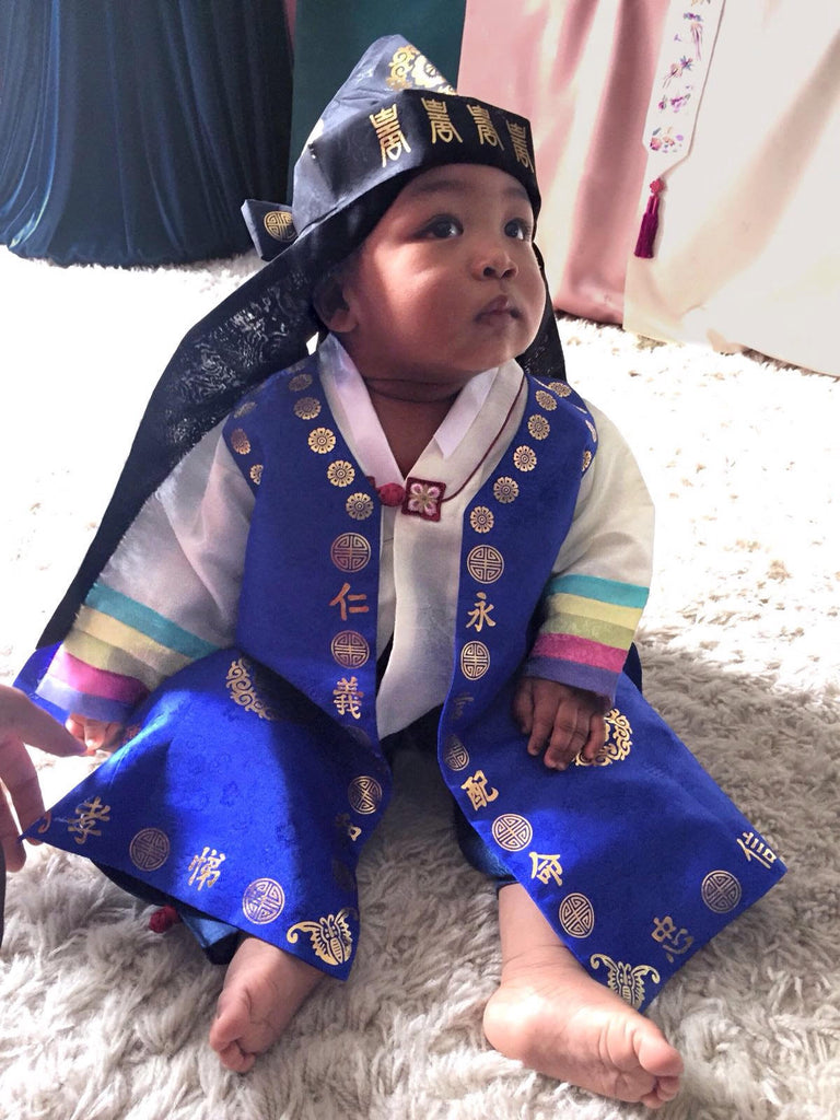 Customer Gallery: 1st Birthday Traditional Dolbok Prince Hanbok Style 3